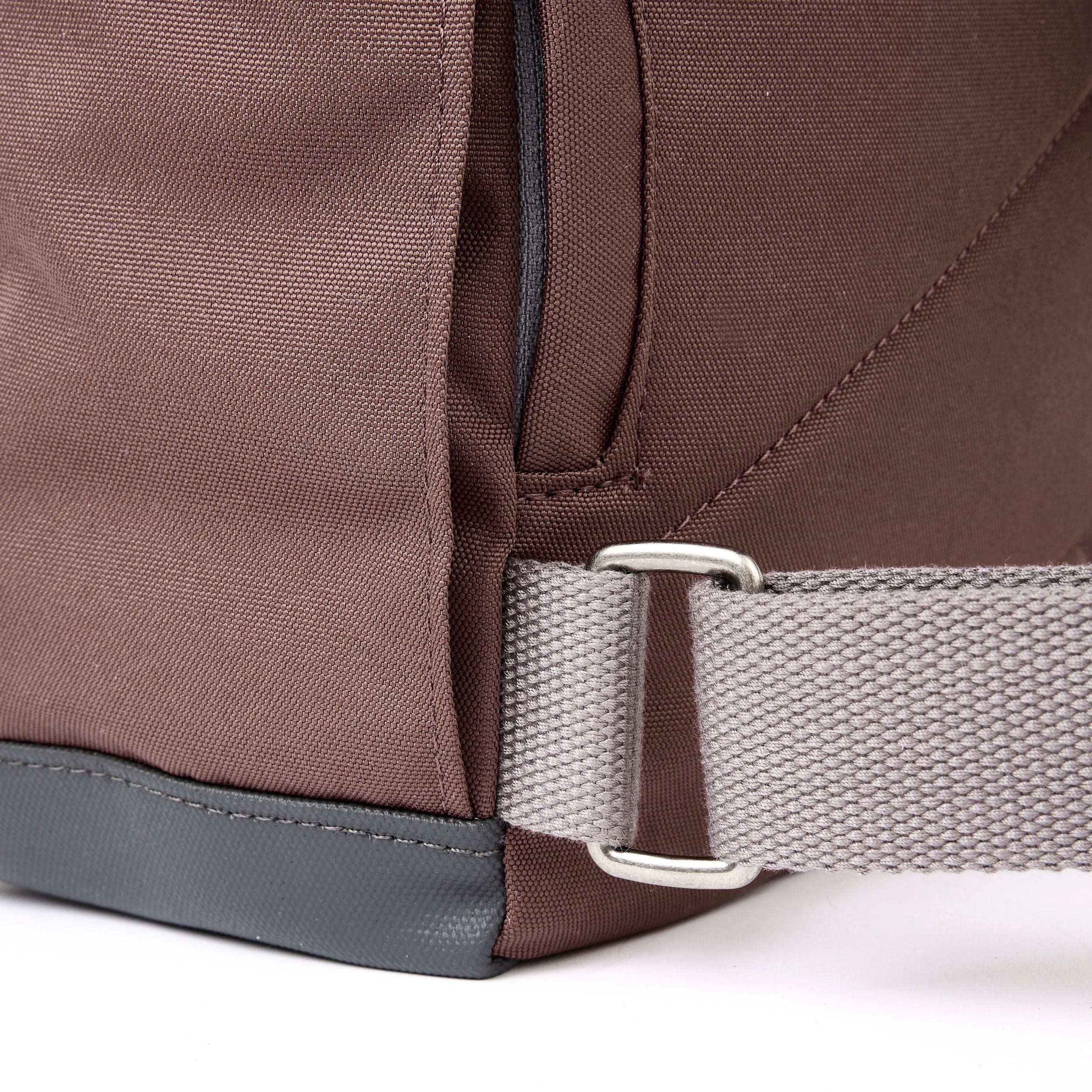 Richmond Multipocket Backpack in Cocoa