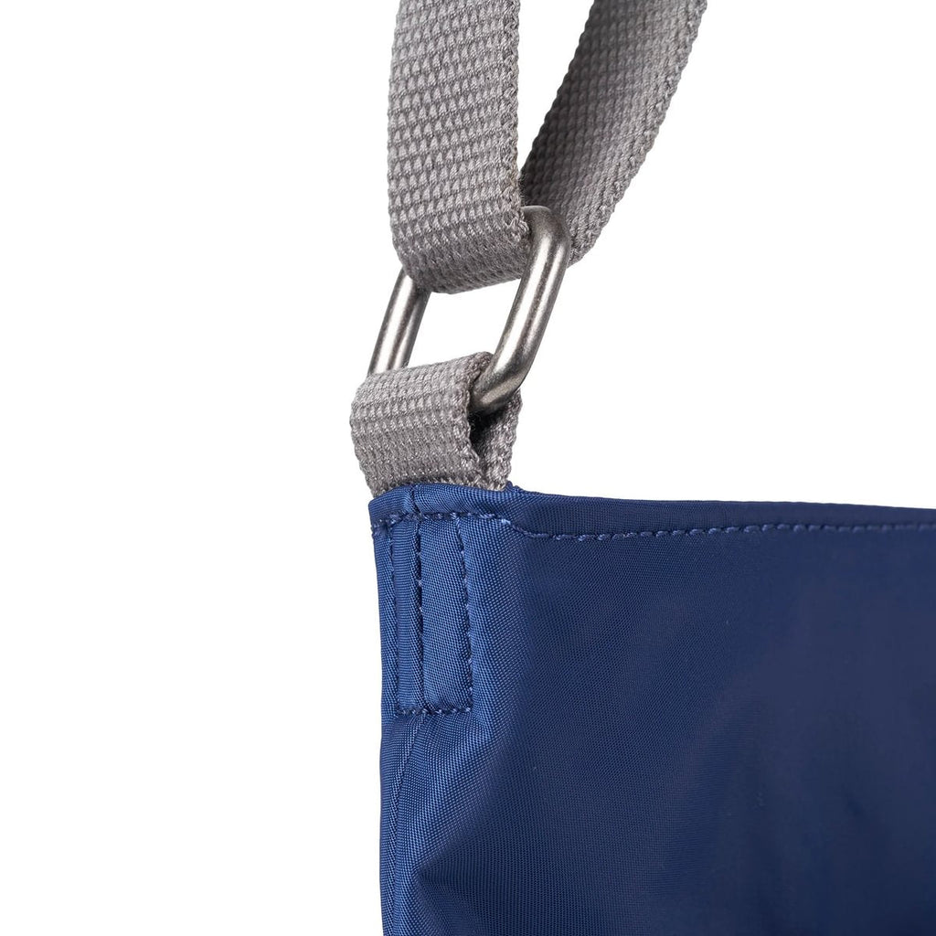 Kennington Crossbody in Crisp Blue