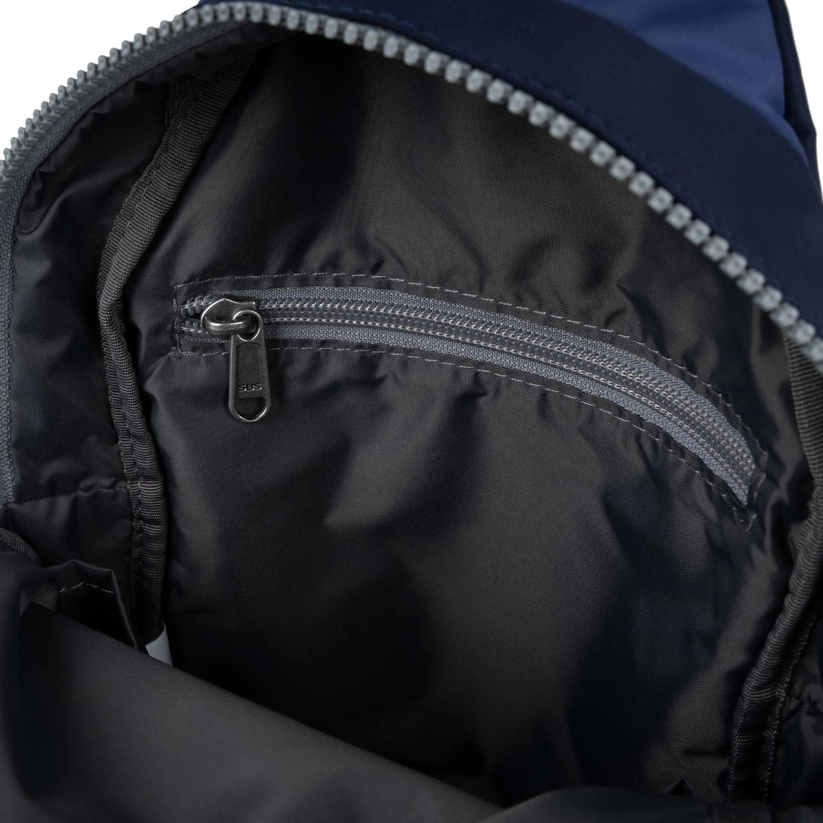 Willesden Sling Bag in Indigo Tonal