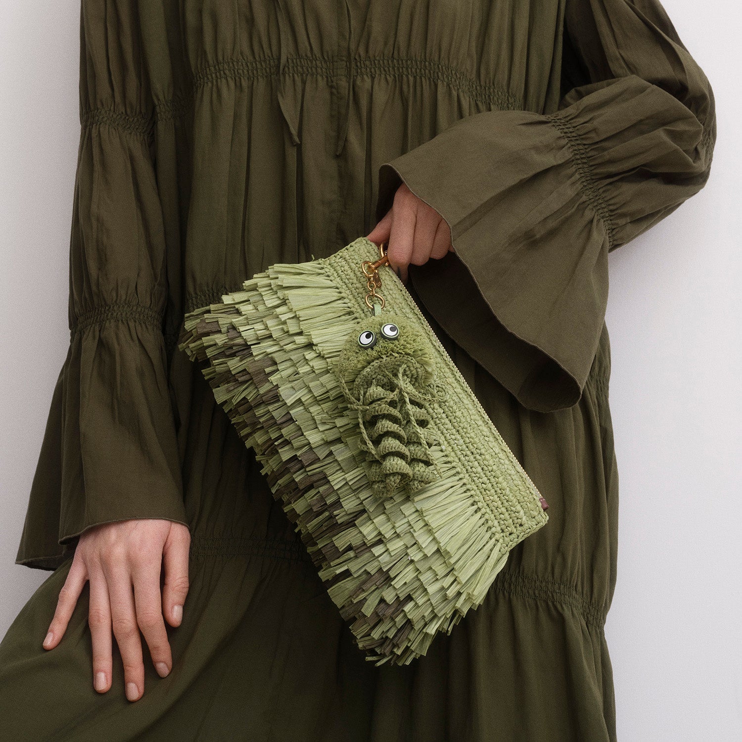 Dégradé Shag Raffia Clutch