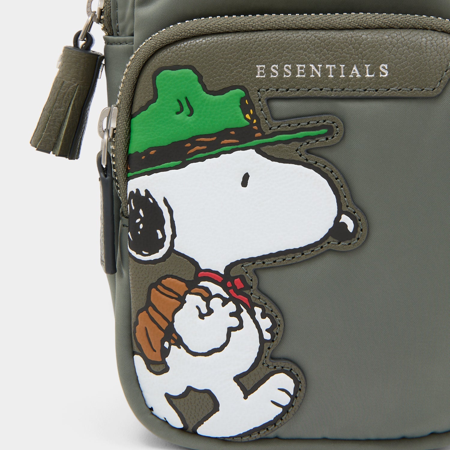 Peanuts Snoopy Essentials Cross-body