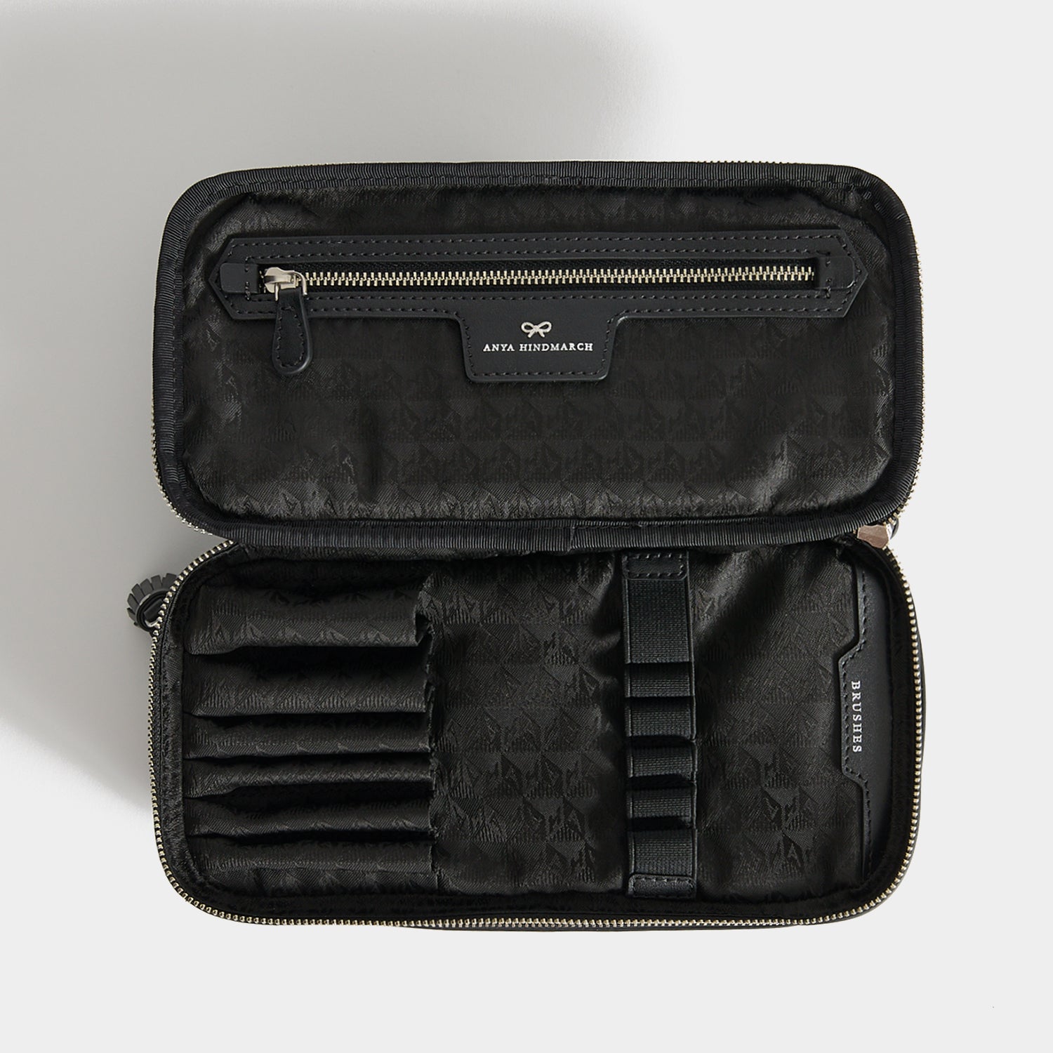 Studs Large Make-Up Pouch