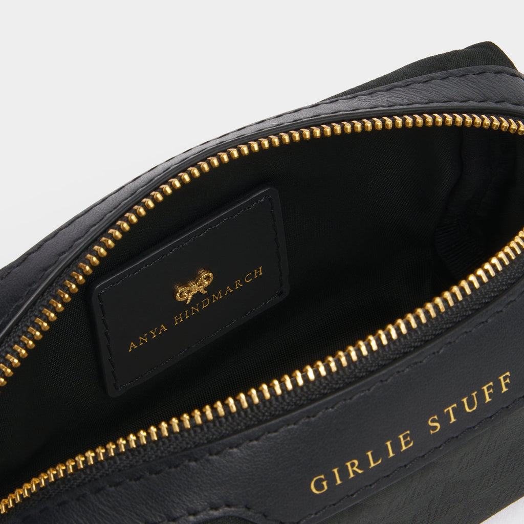 Logo Girlie Stuff Pouch