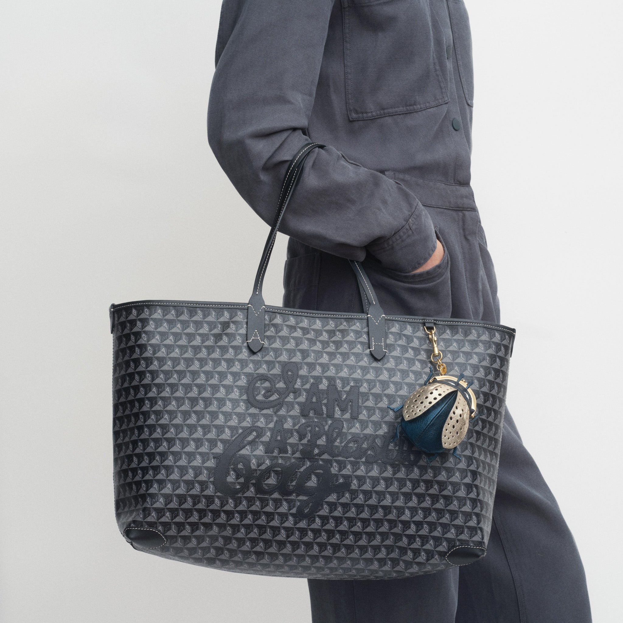 I Am A Plastic Bag Zipped Motif Tote