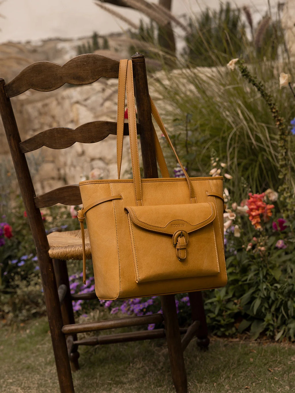 Evelina Washable Paper Classic Tote