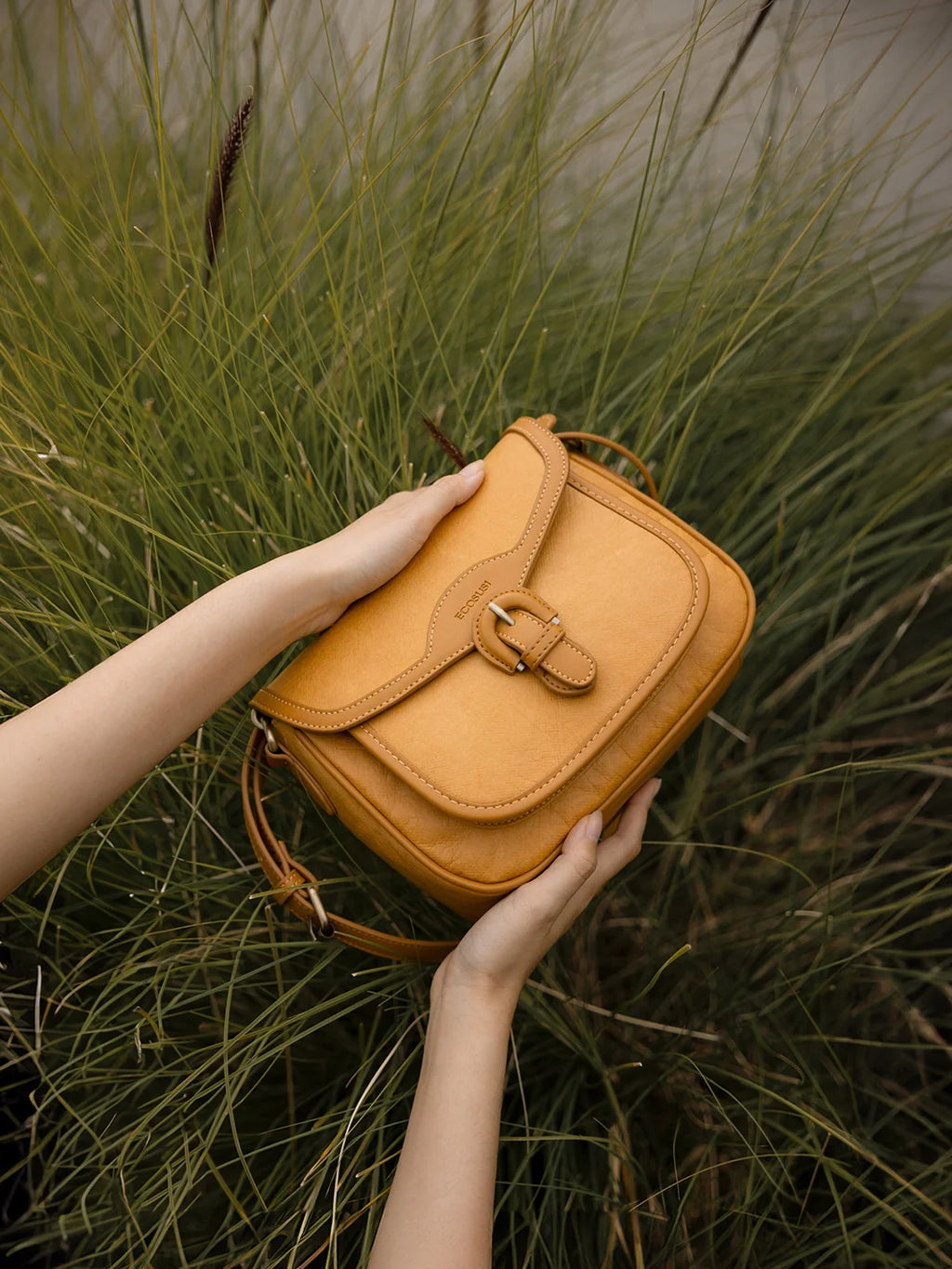 Evelina Washable Paper Vintage Saddle Crossbody