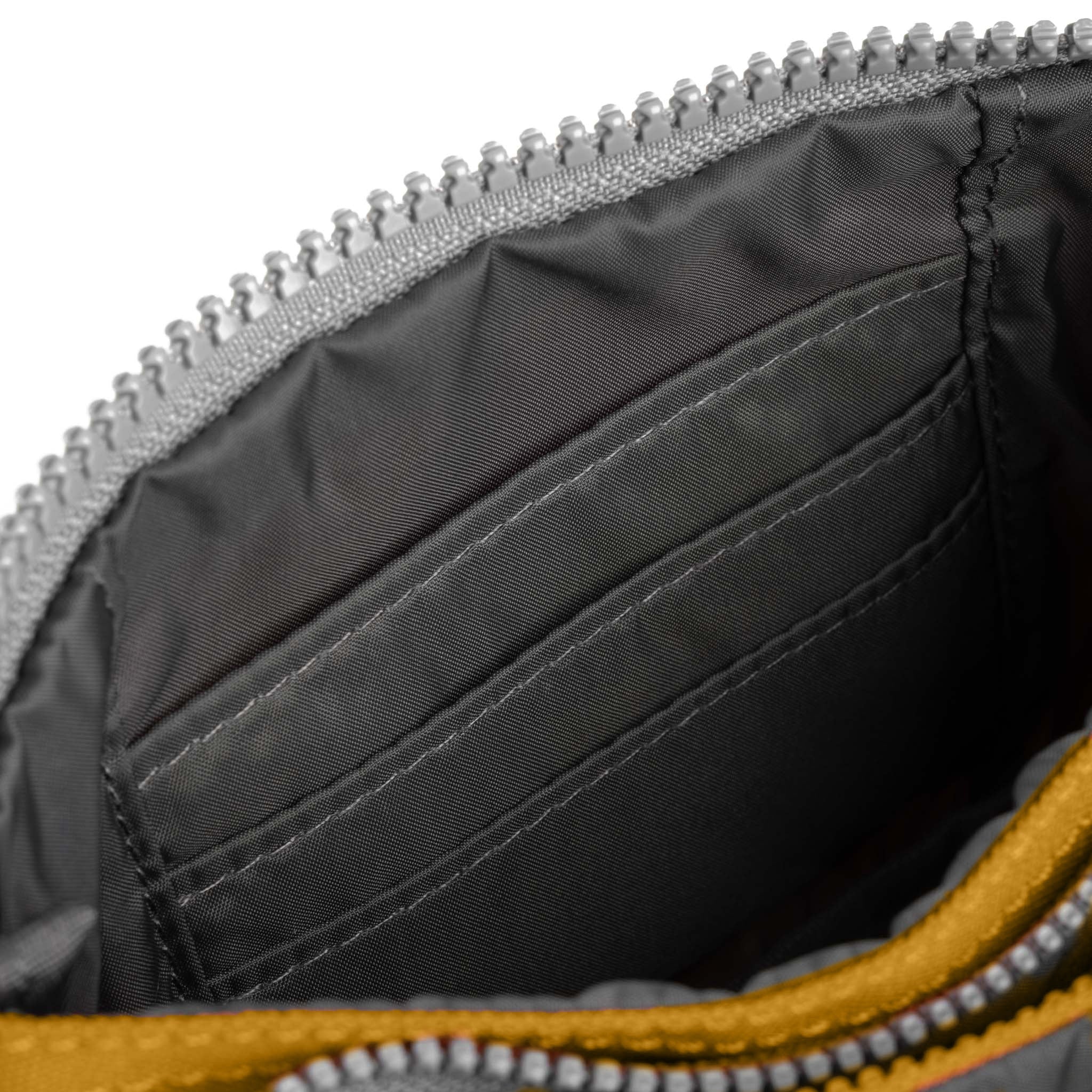 Carnaby Wallet in Flax With Strap