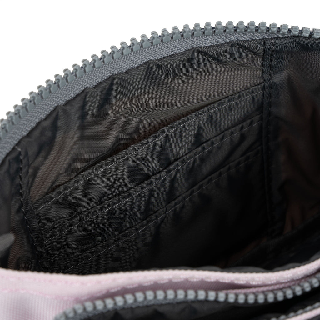 Carnaby Wallet in Transcendent Pink