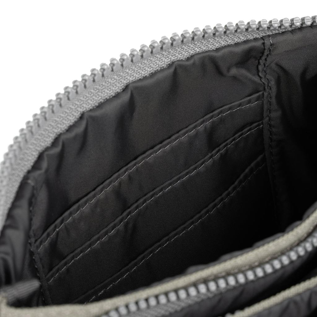 Carnaby Wallet in Coriander