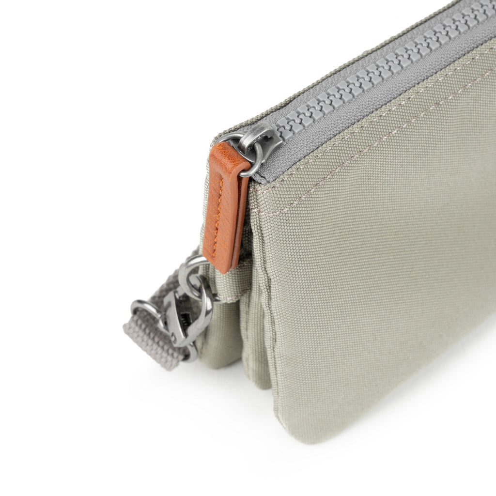 Carnaby Wallet in Coriander
