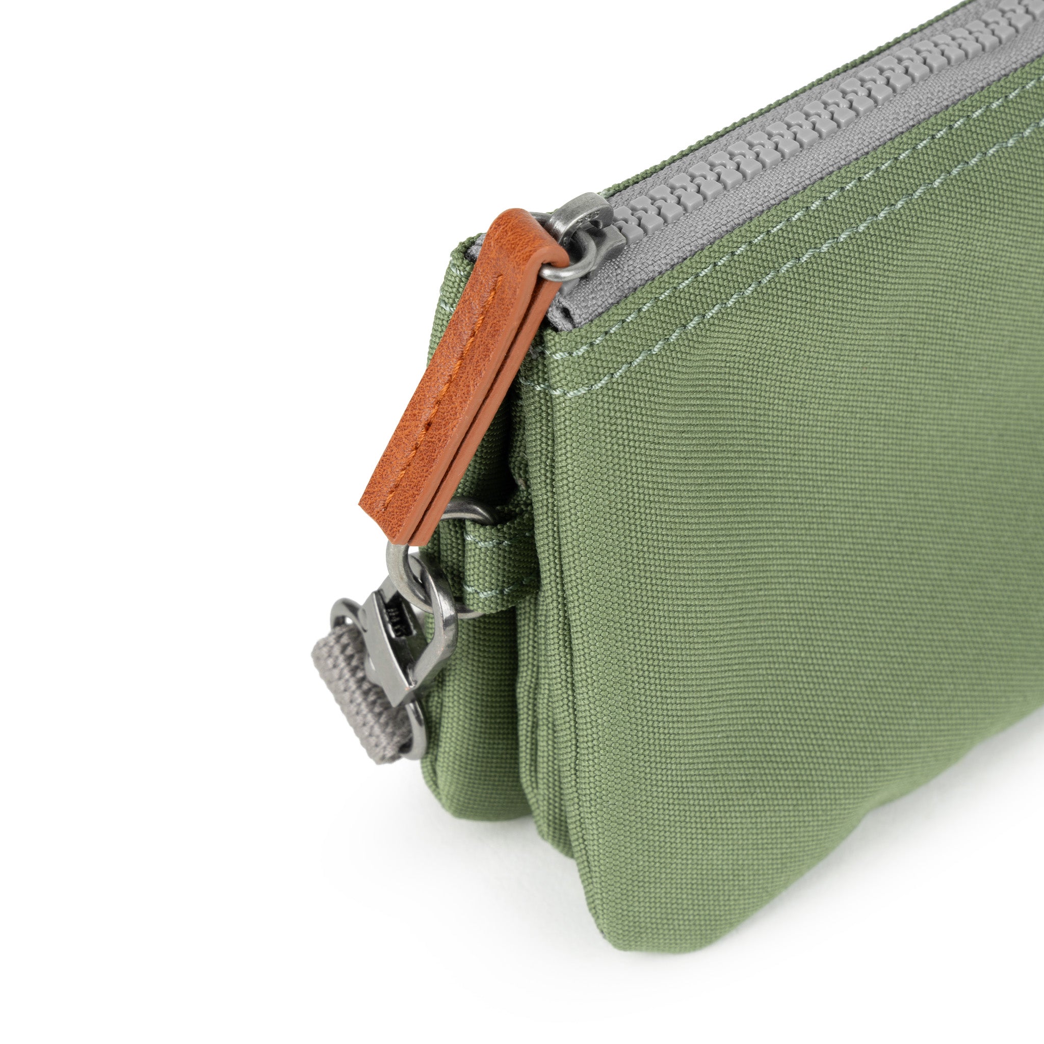 Carnaby Wallet in Granite