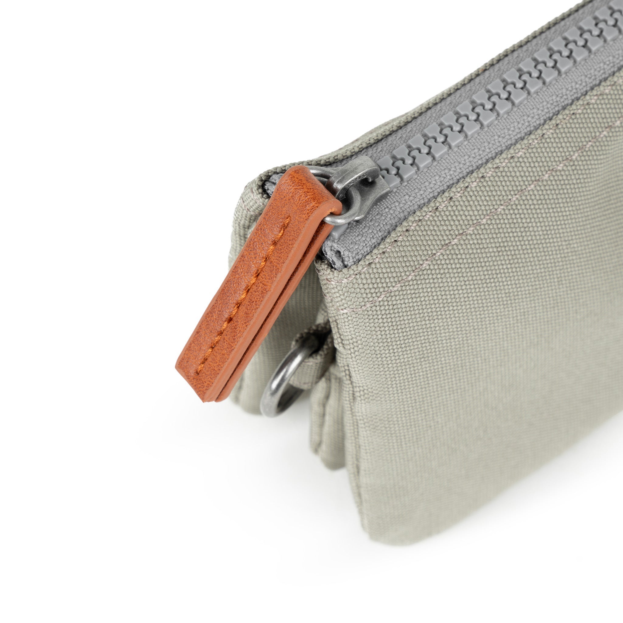 Carnaby Wallet in Coriander