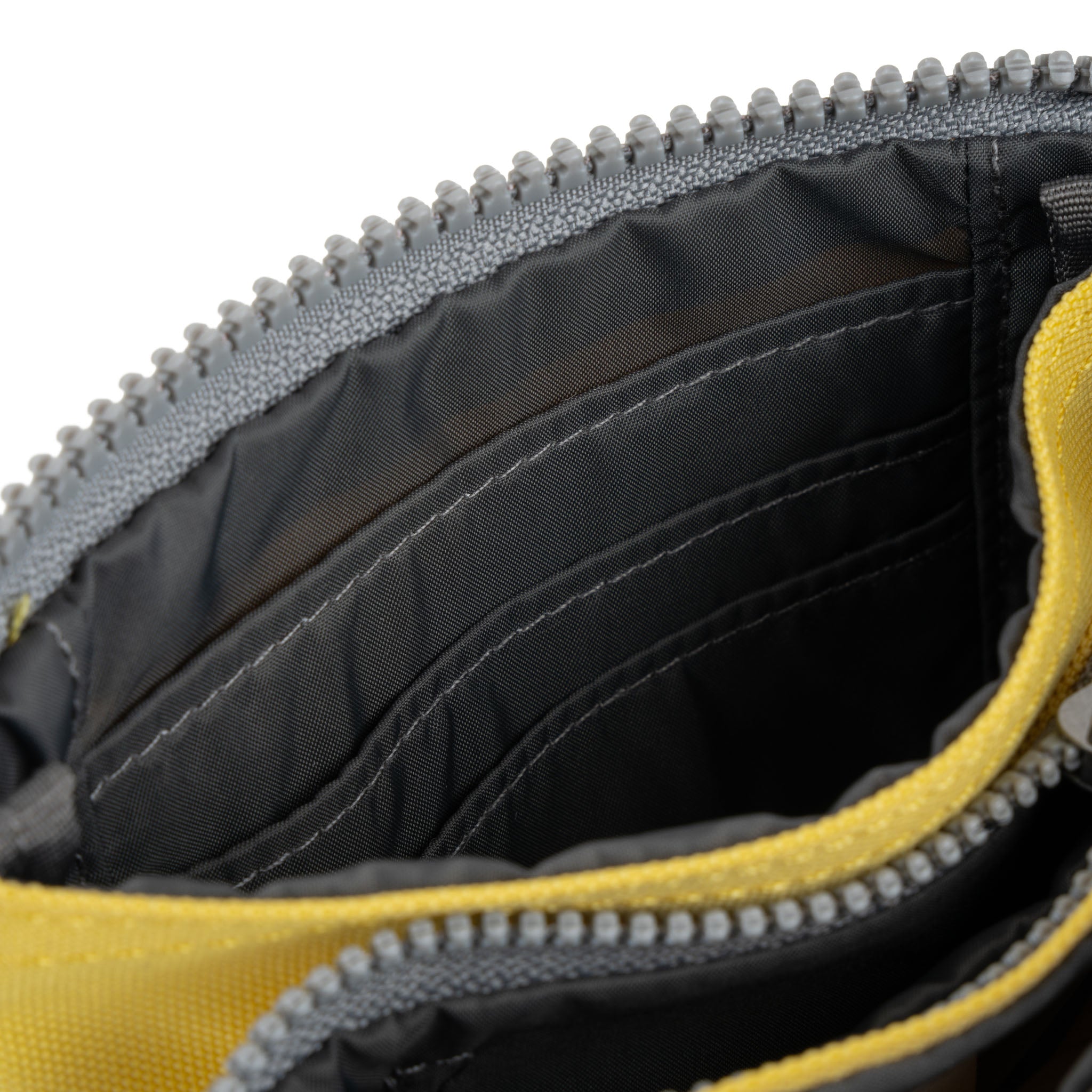 Carnaby Wallet in Lemonade