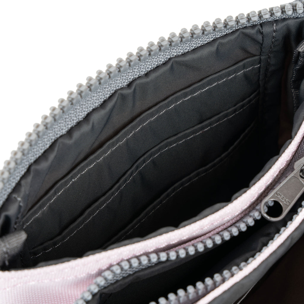 Carnaby Wallet in Transcendent Pink