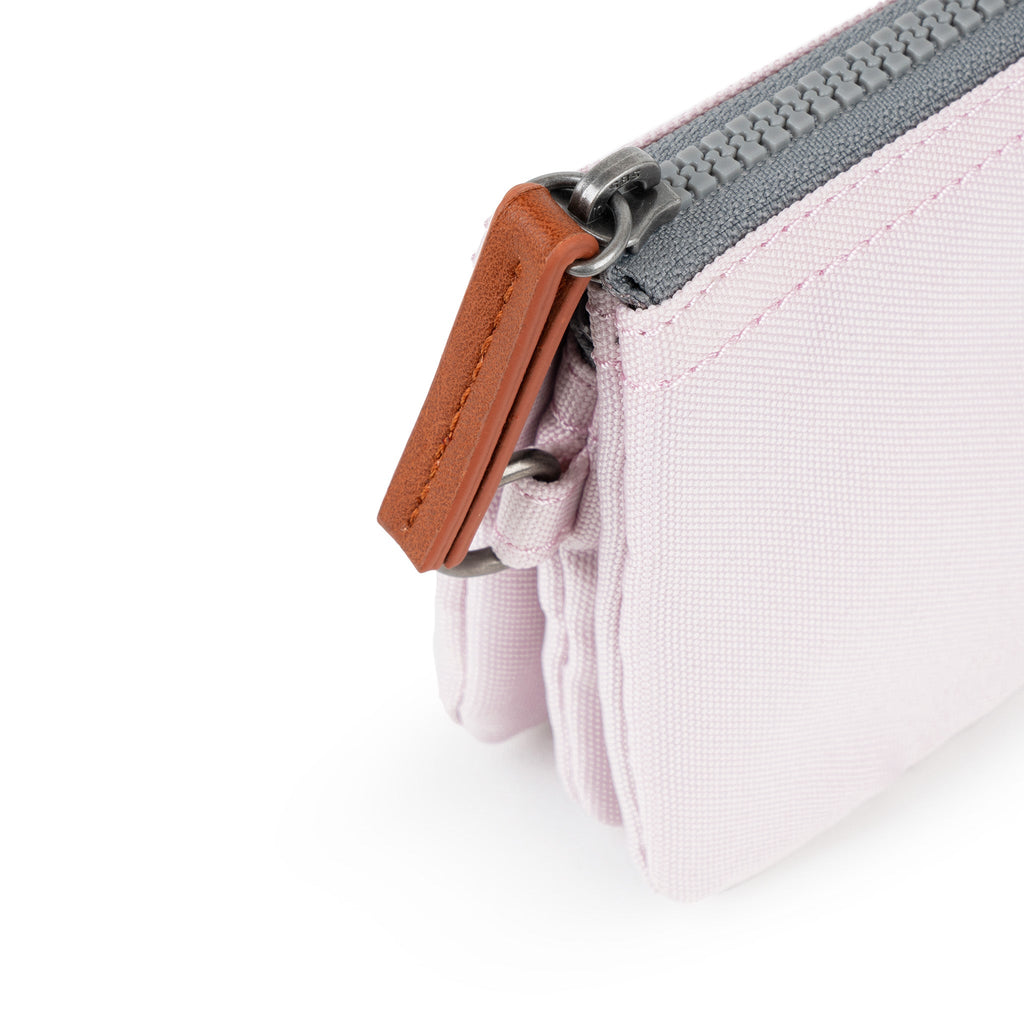 Carnaby Wallet in Transcendent Pink