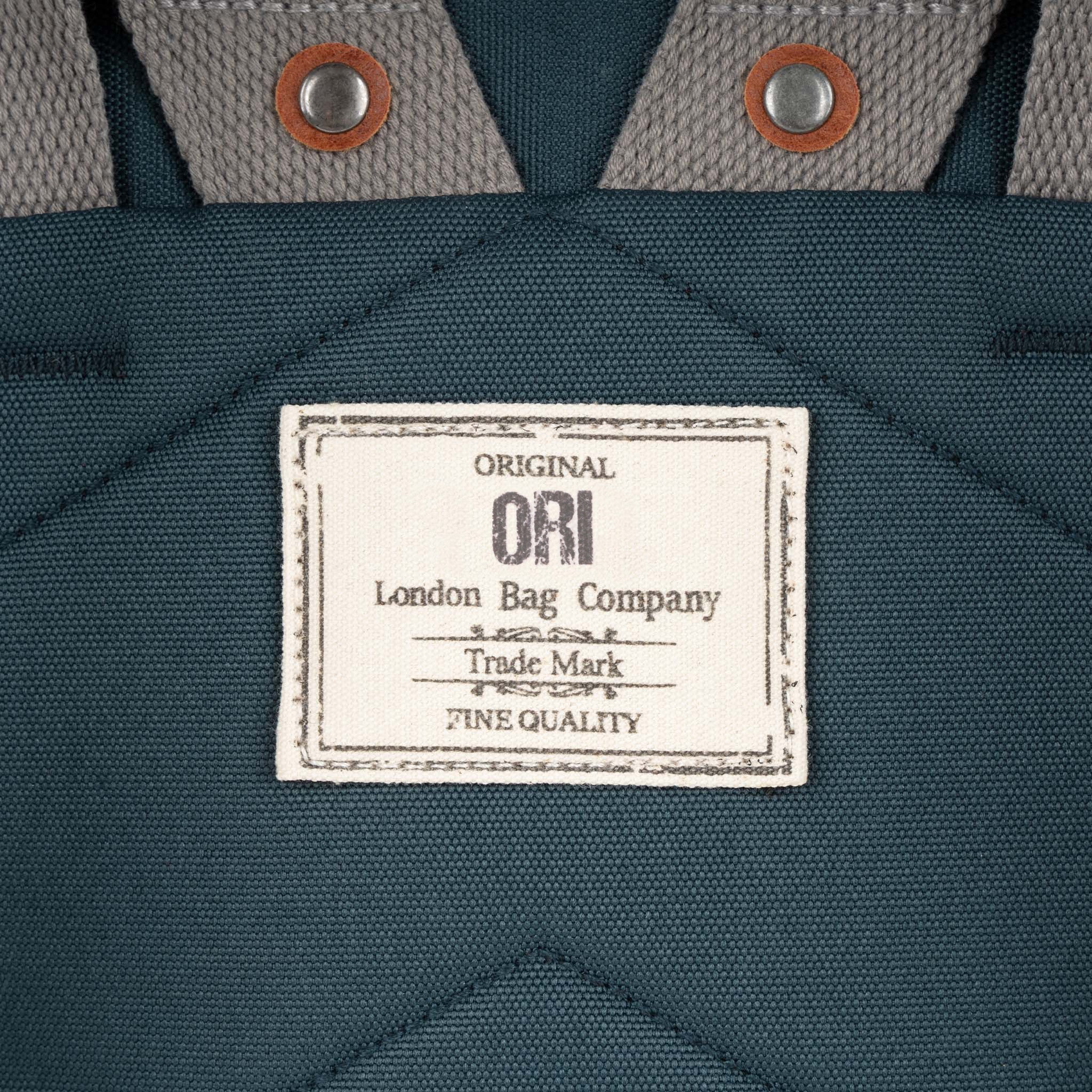 Finchley Backpack in Smoke