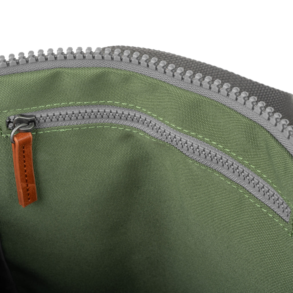 Finchley Backpack in Graphite