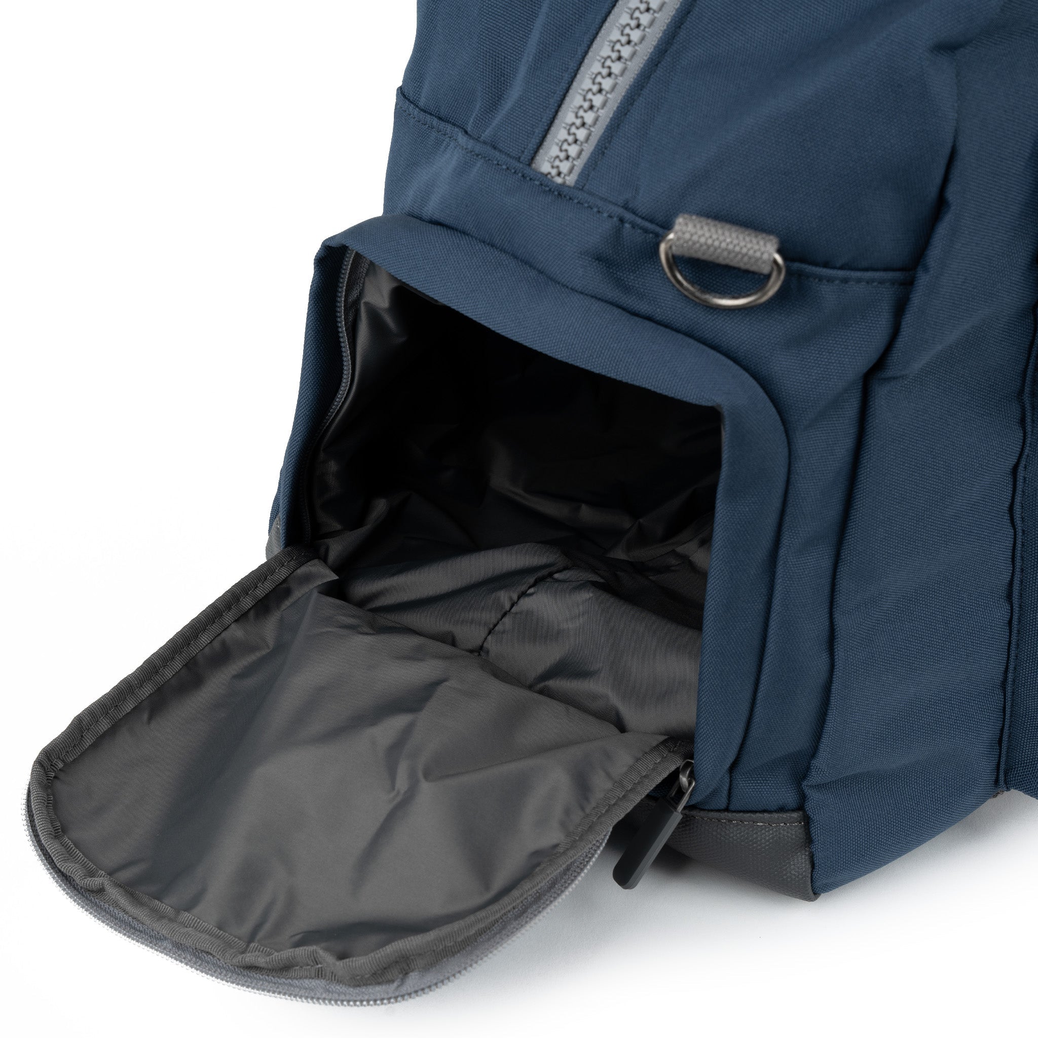Gatwick Carry-On Duffel in Deep Blue