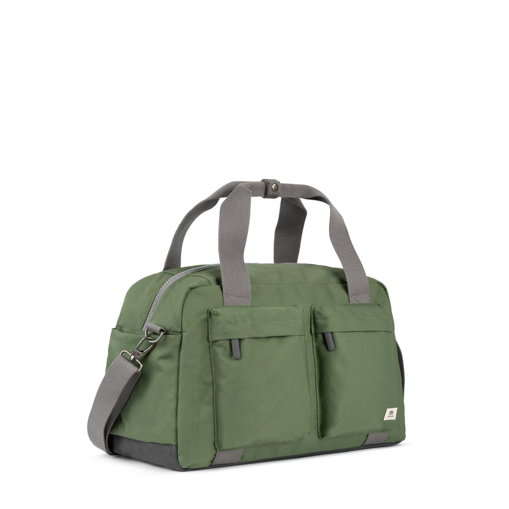 Gatwick Carry-On Duffel in Granite