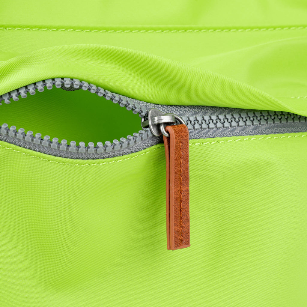 Kennington Crossbody in Lime