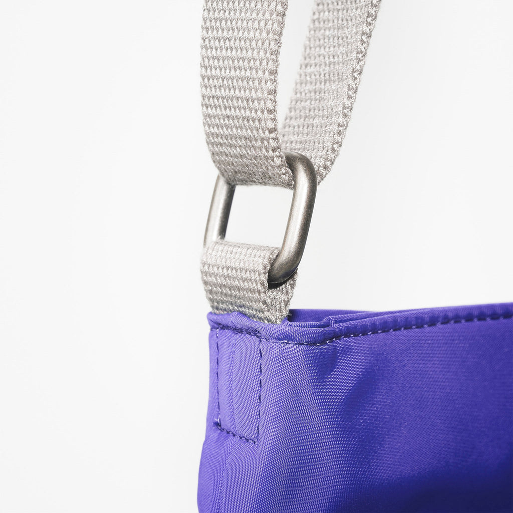 Kennington Crossbody in Simple Purple
