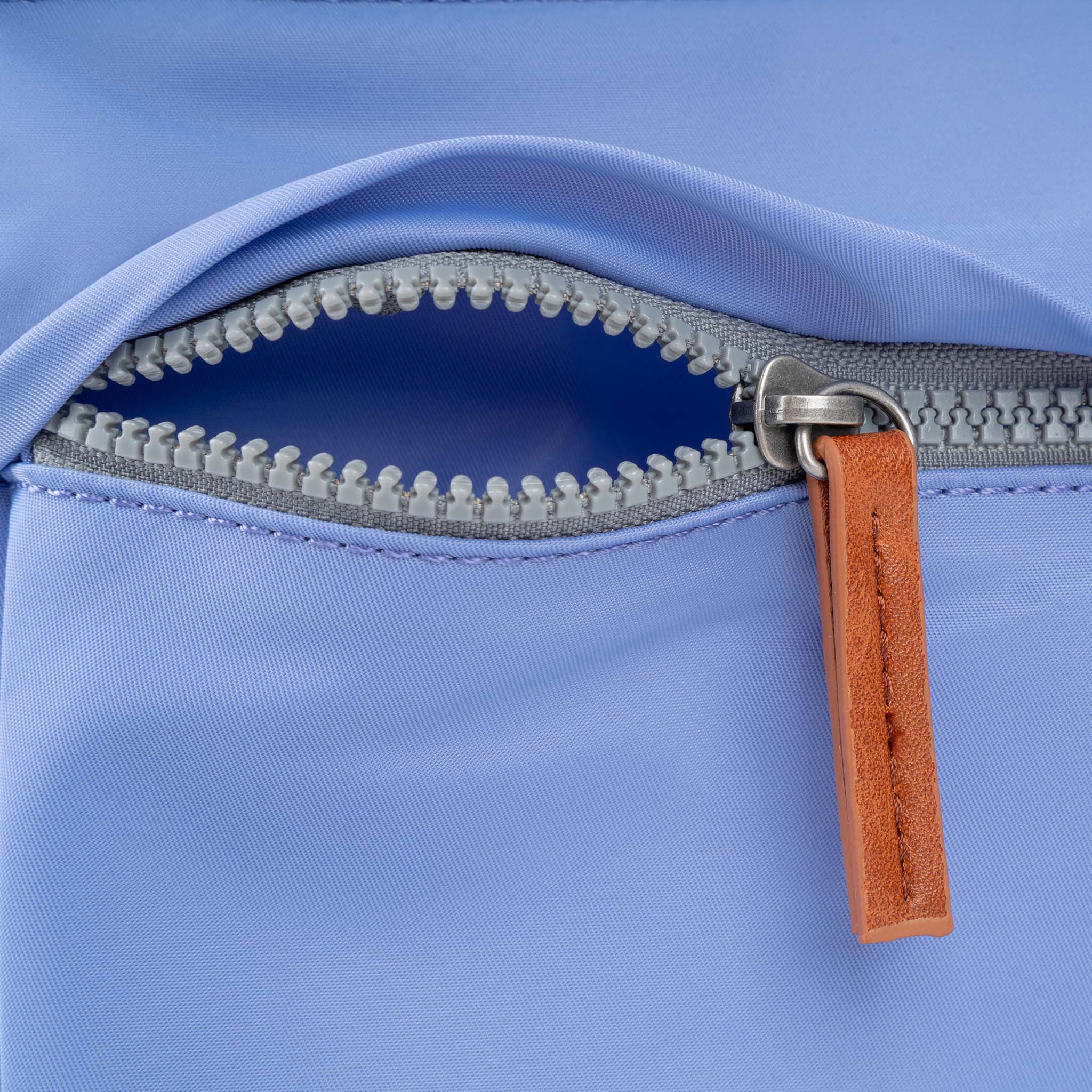 Kennington Crossbody in Jacaranda