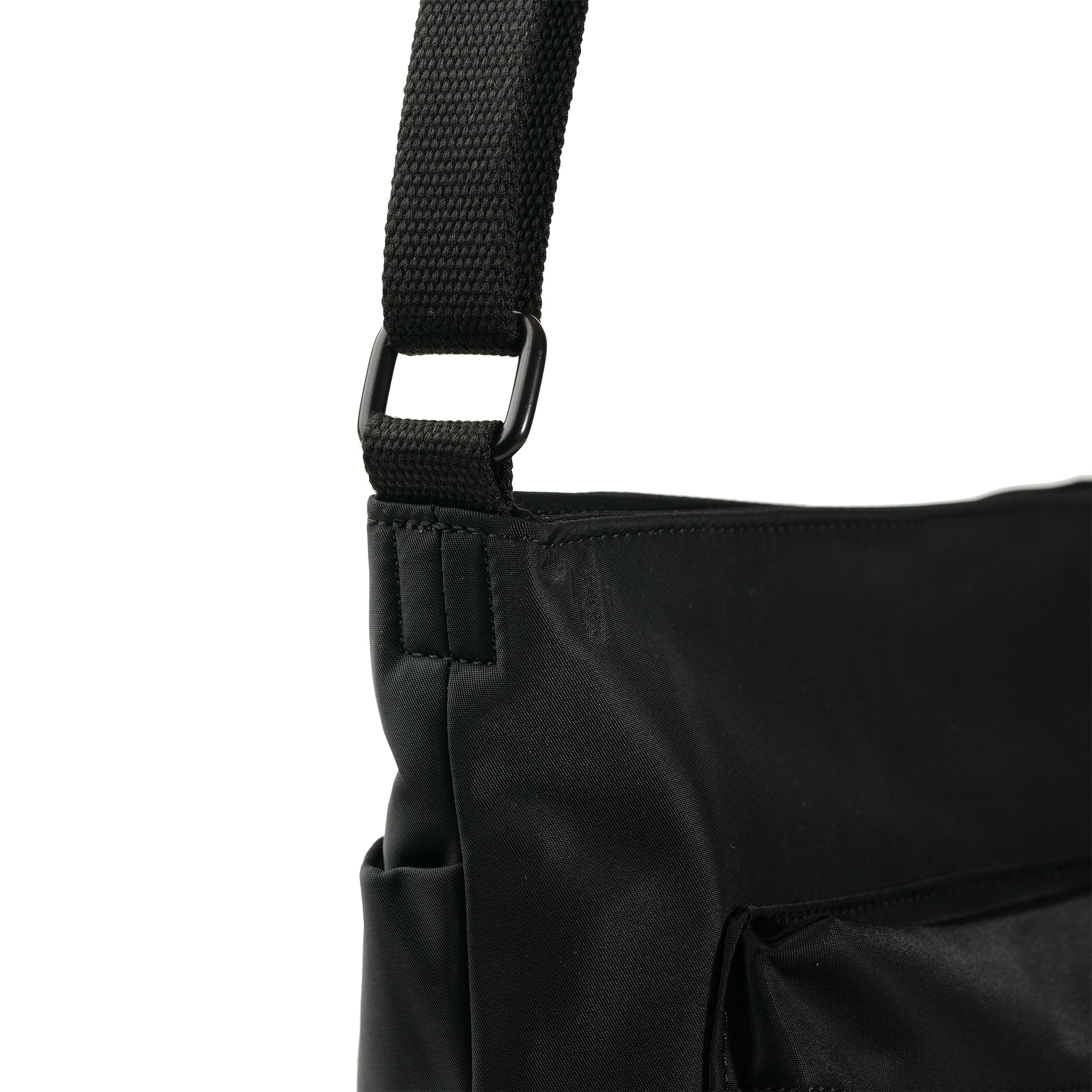 All Black Kennington Crossbody in Corn