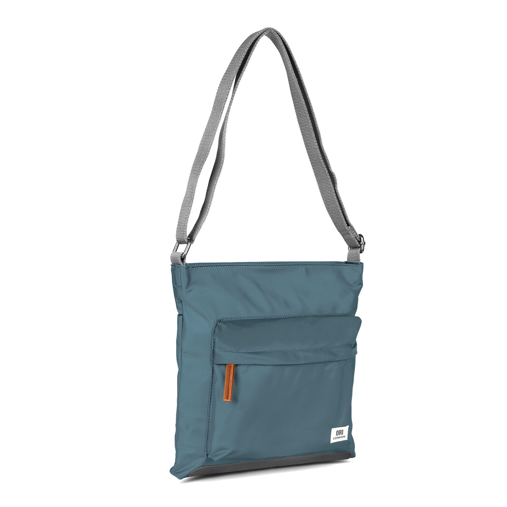 Kennington Crossbody in Airforce