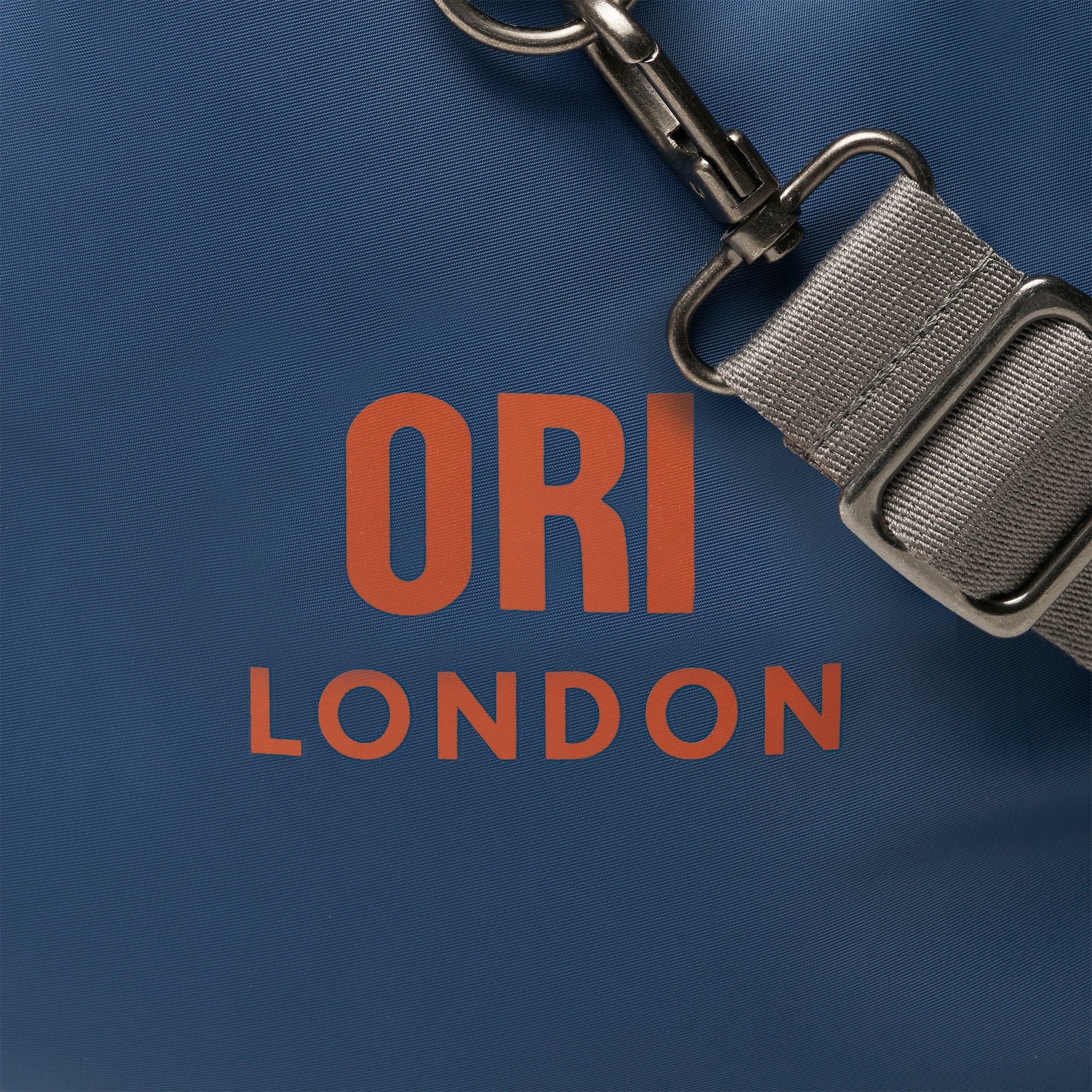 Luton Duffel in Pacific