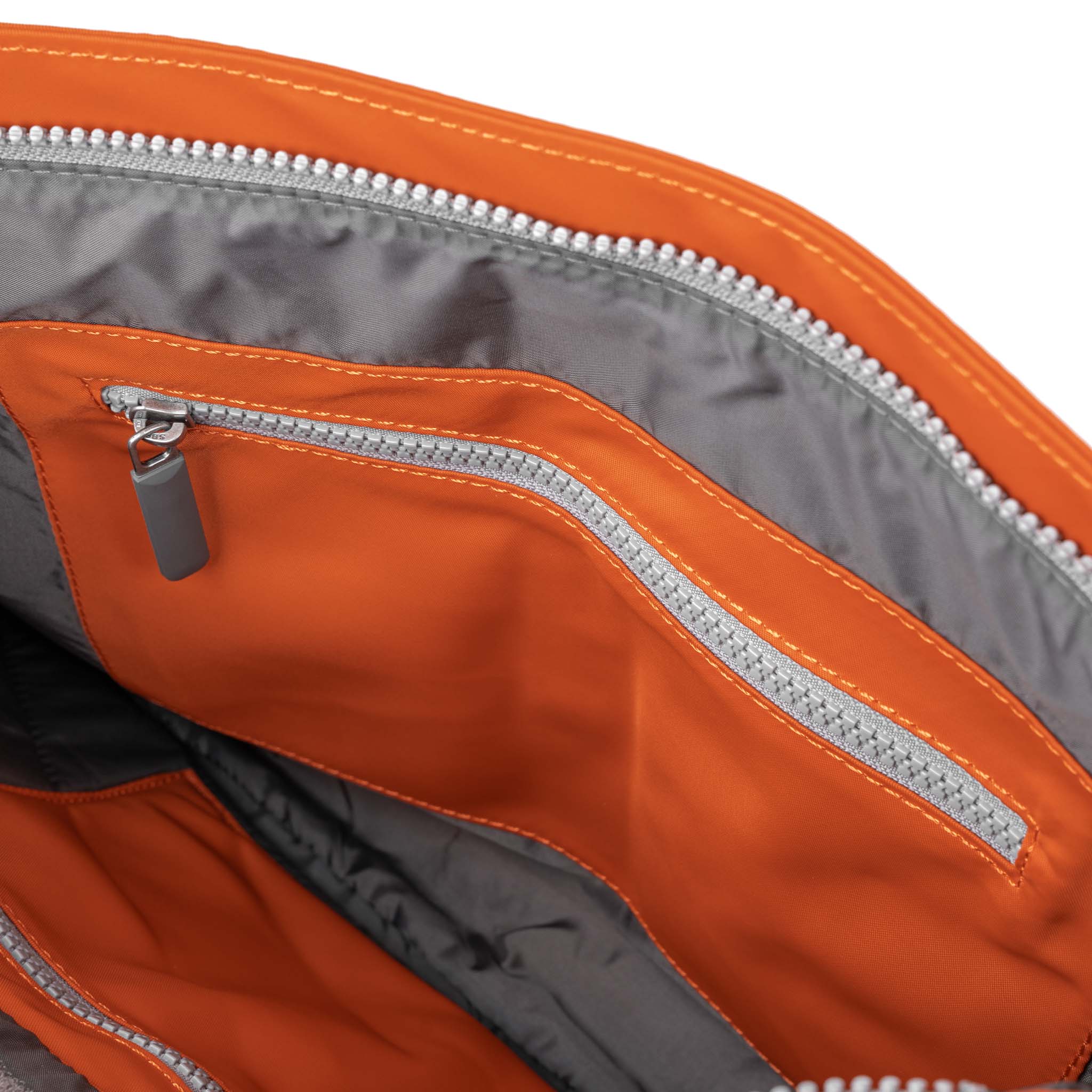 Moorgate Messenger in Burnt Orange