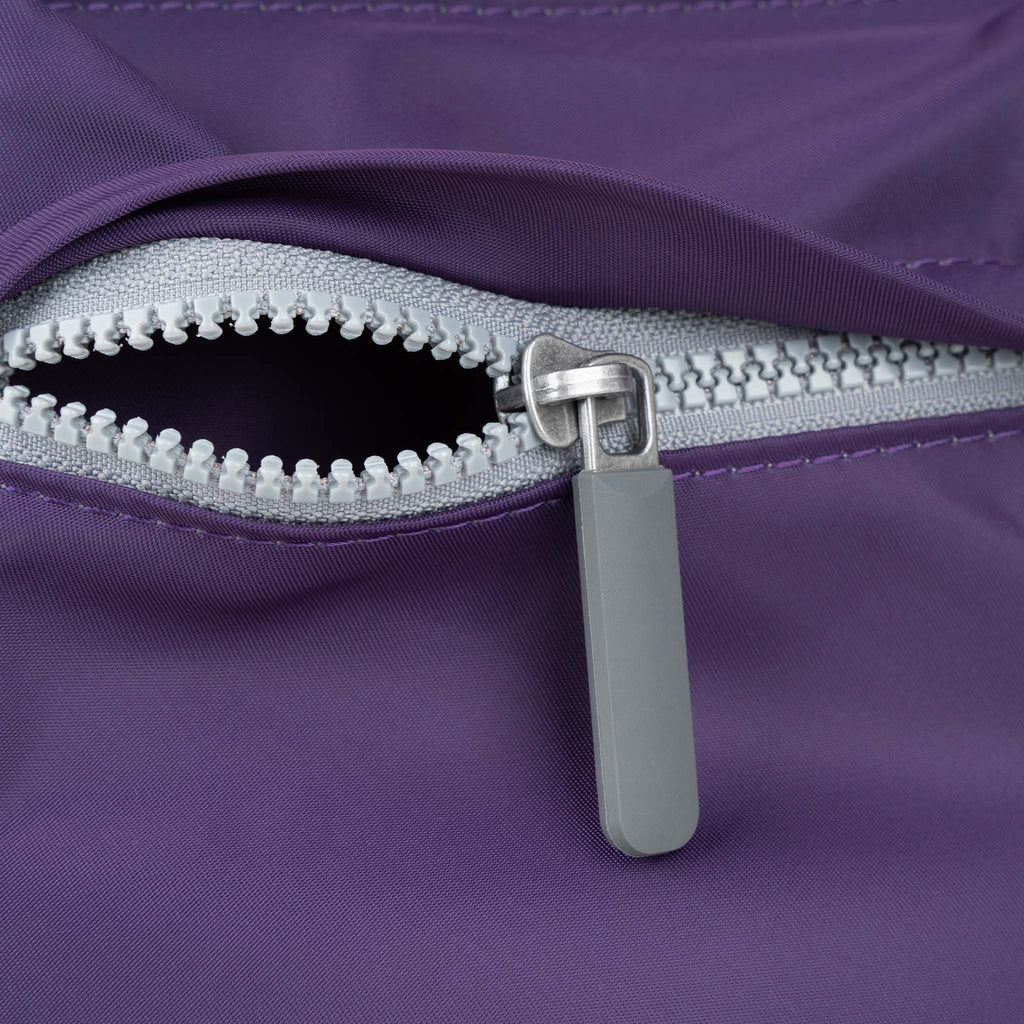 Moorgate Messenger in Majestic Purple