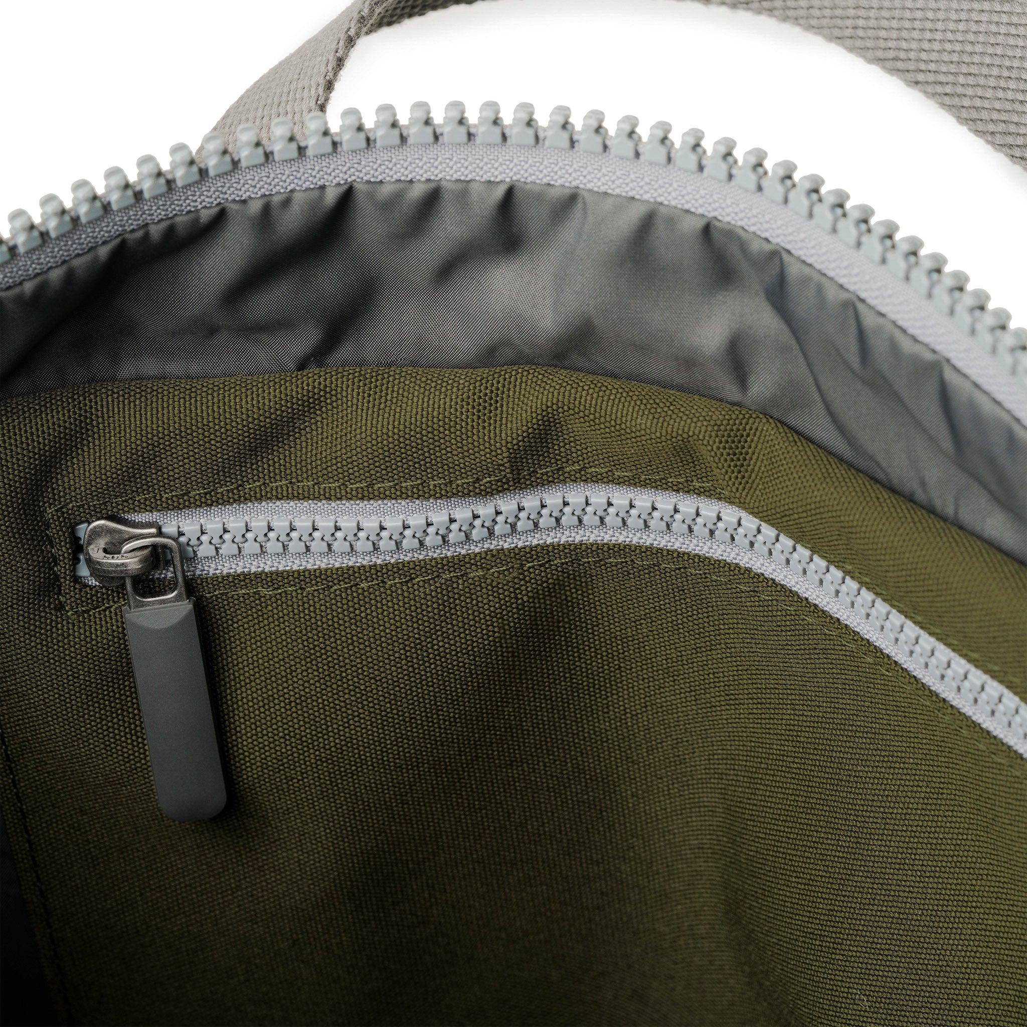 Richmond Multipocket Backpack in Moss
