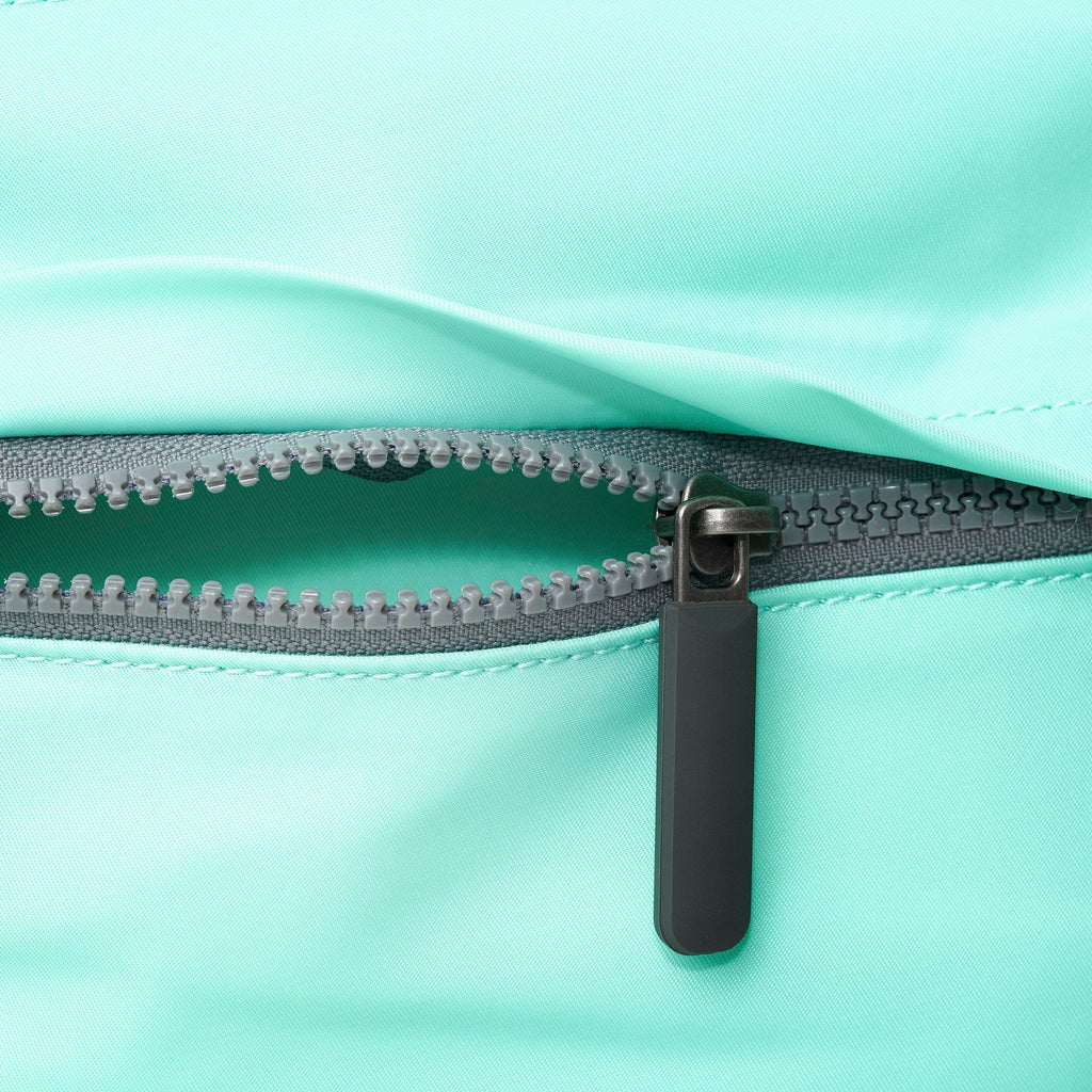 Trafalgar Tote in Capri