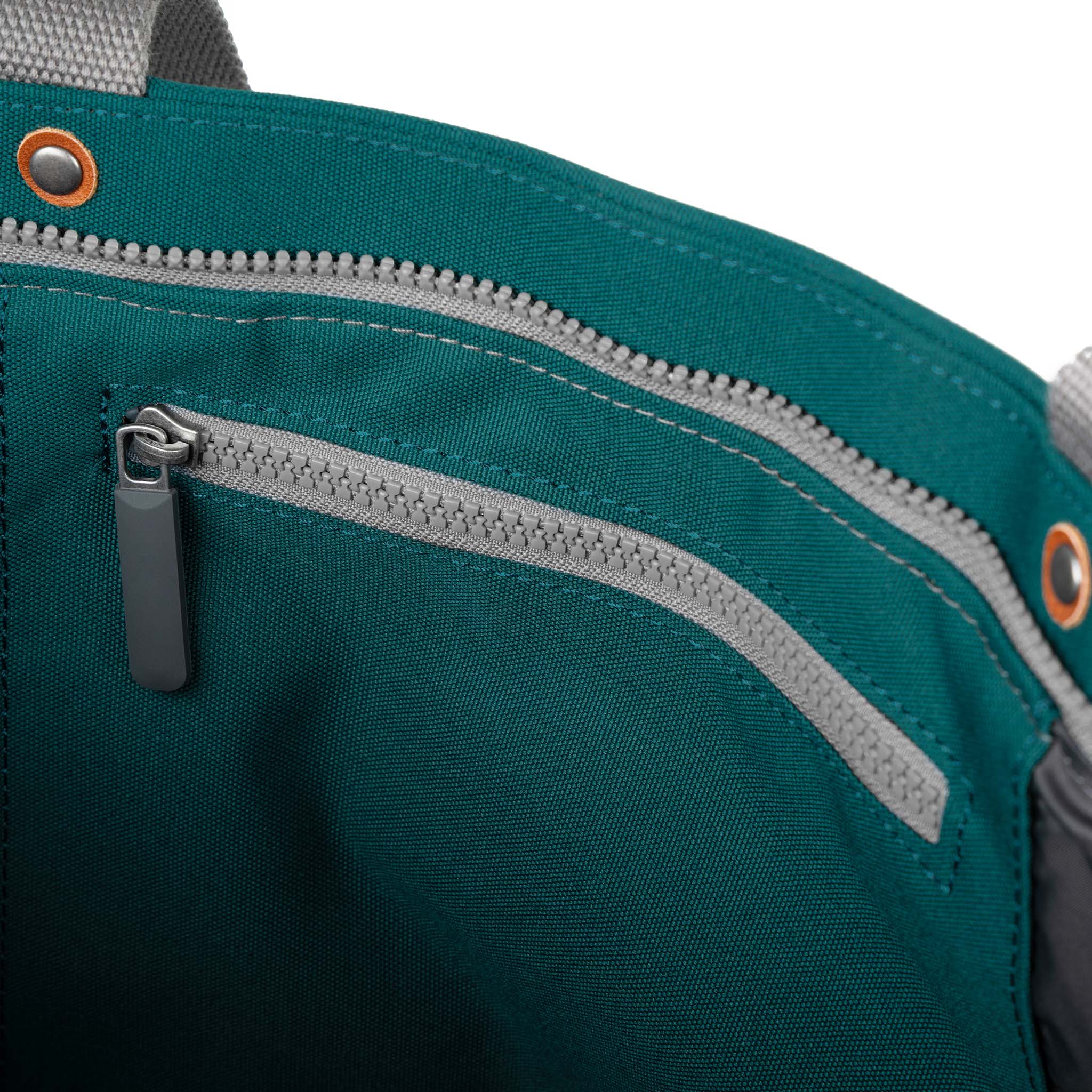 Trafalgar Tote in Teal