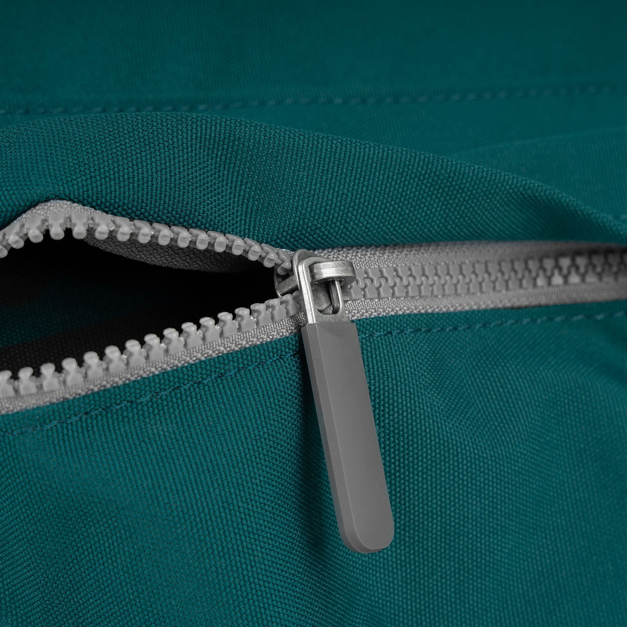 Trafalgar Tote in Teal