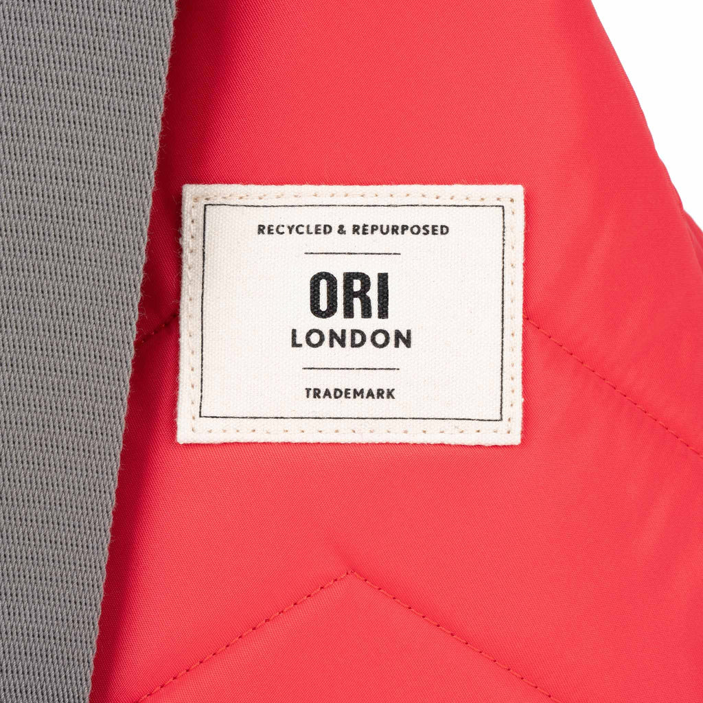 Willesden Sling Bag in Poppy