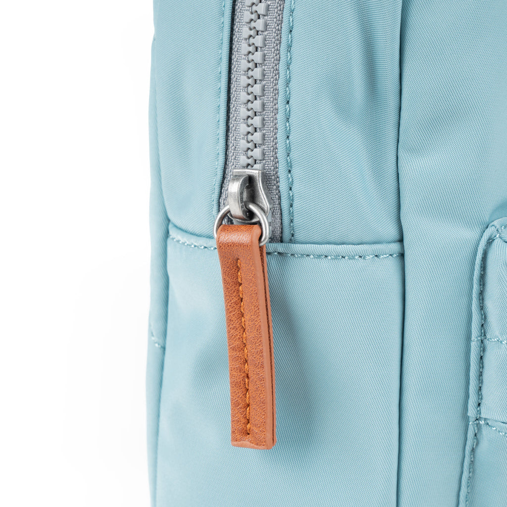 Willesden Sling Bag in Spearmint