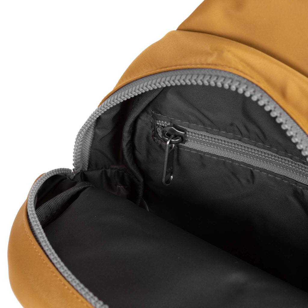 Willesden Sling Bag in Corn