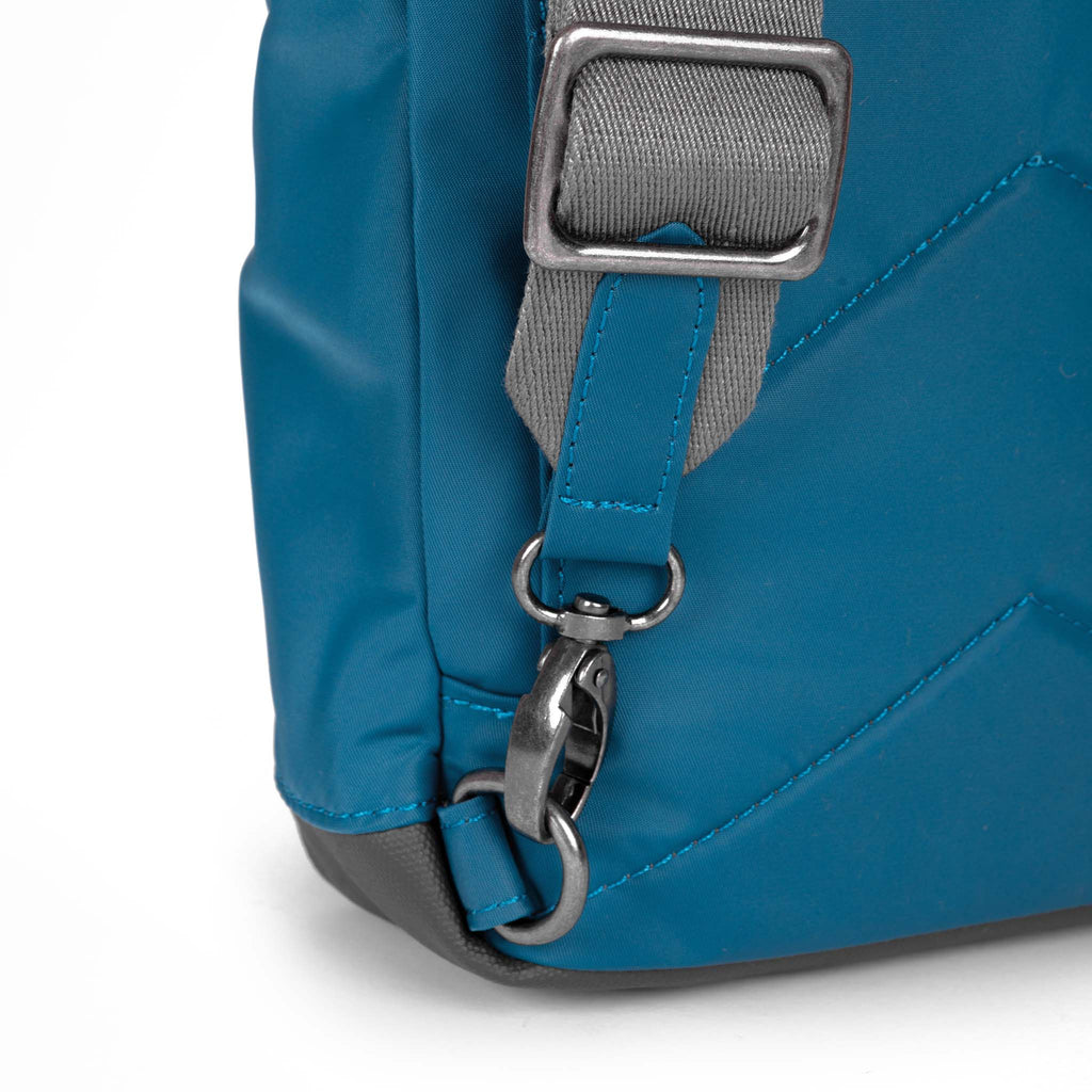 Willesden Sling Bag in Marine