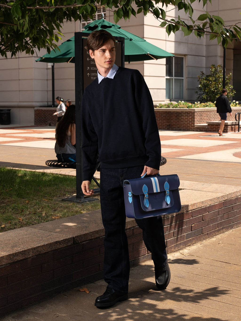 The 15 Inch Batchel - Midnight with Columbia Stripe