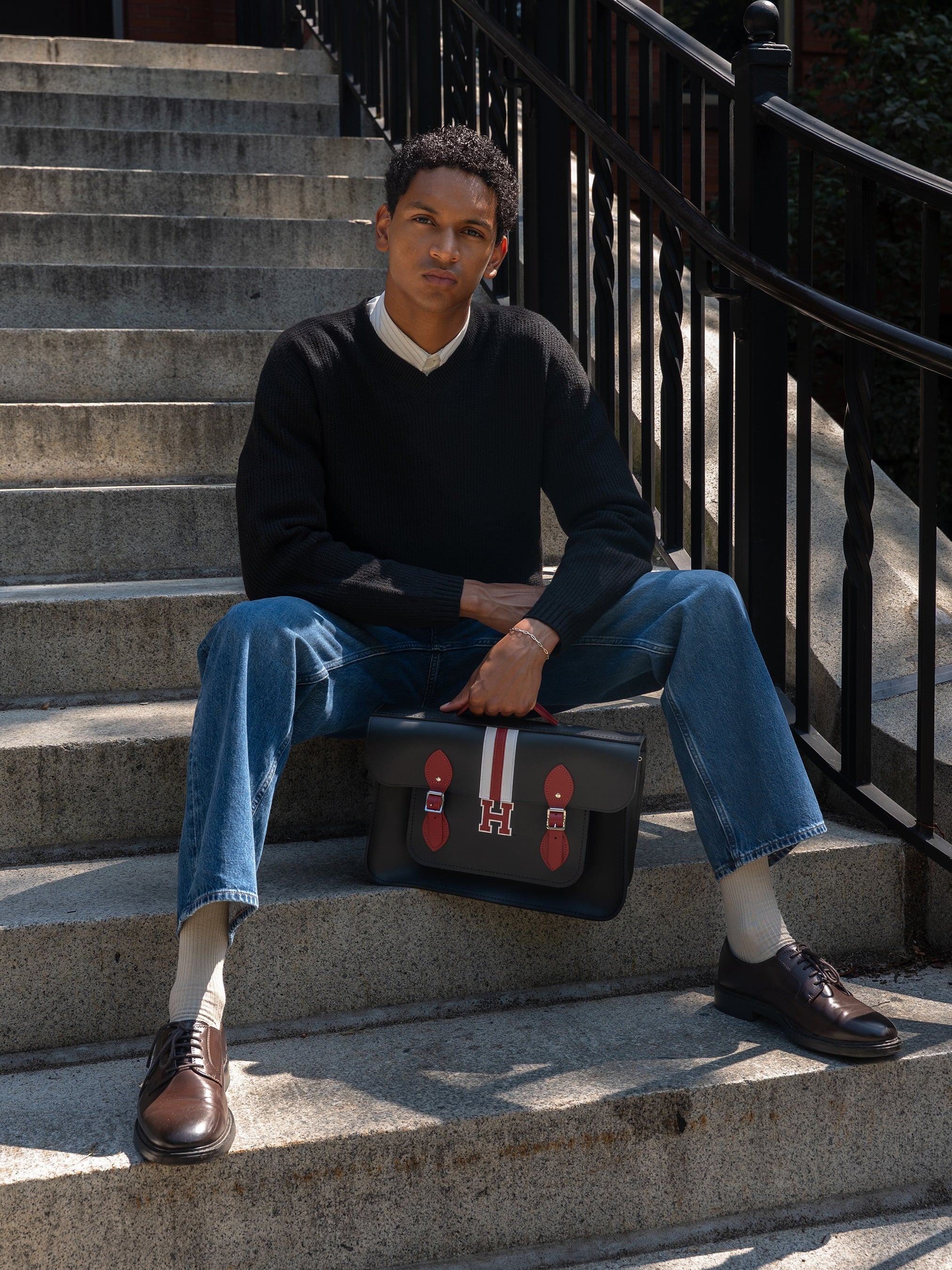 The 15 Inch Batchel - Black with Harvard Stripe