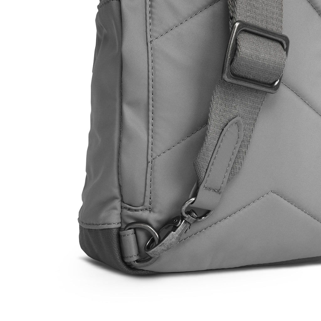 Willesden Sling Bag in Stormy