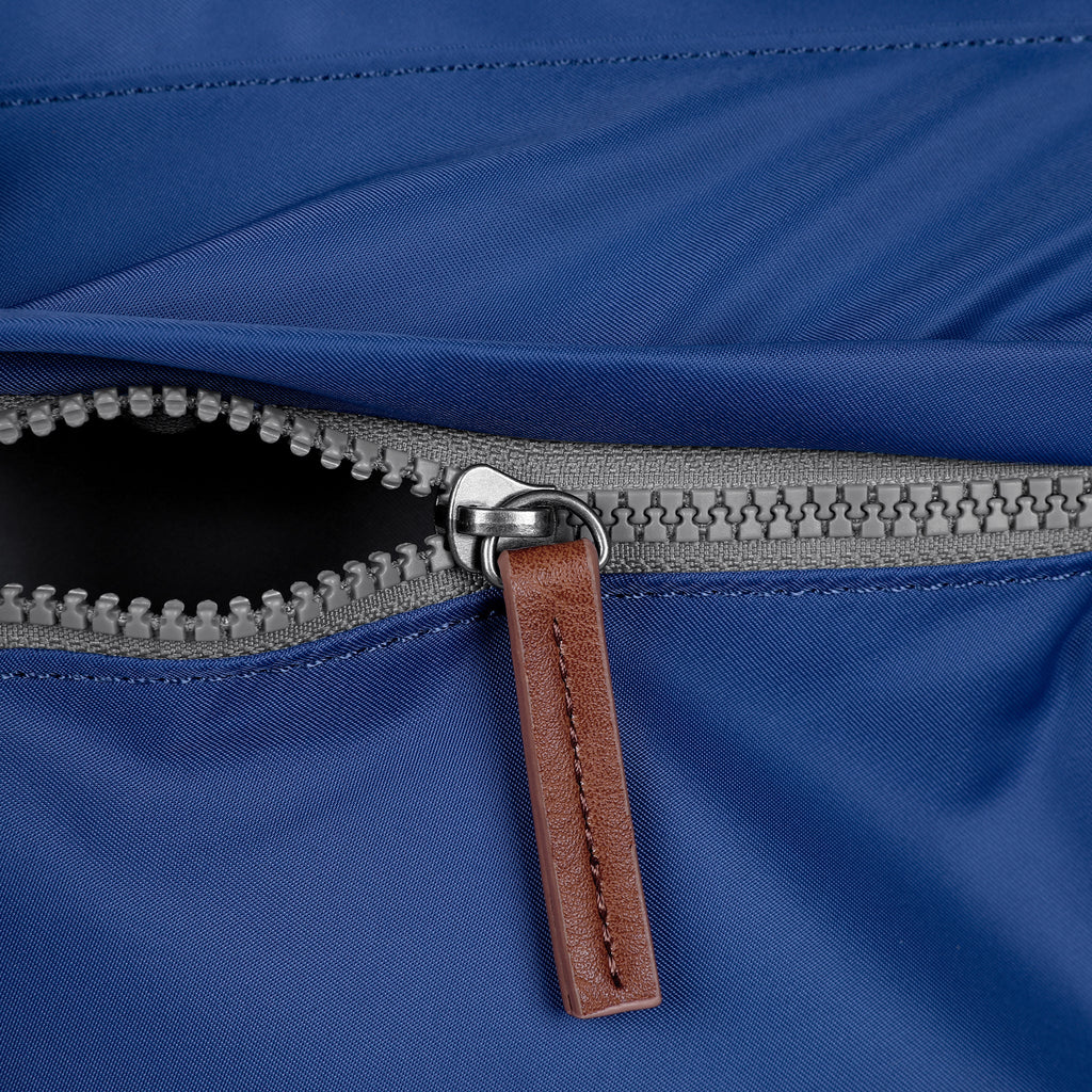 Kennington Crossbody in Burnt Blue