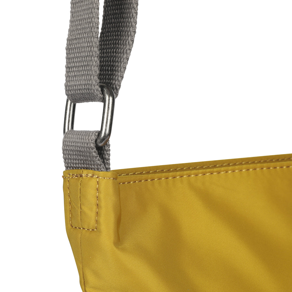 Kennington Crossbody in Corn