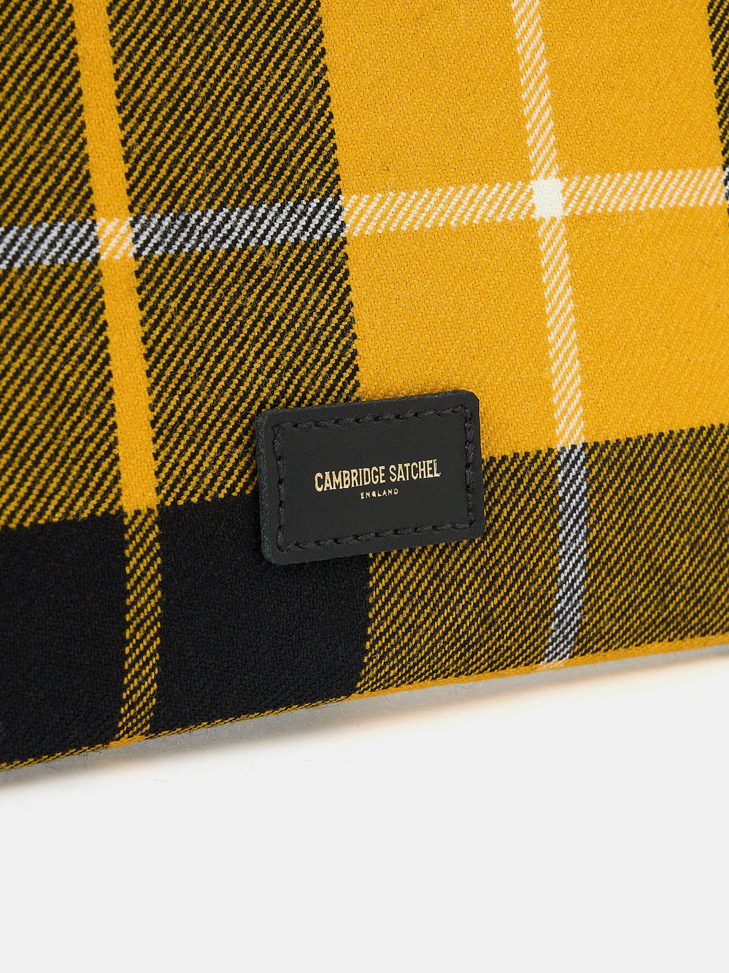 The Twist Lock Pouch - Black with Yellow Tartan