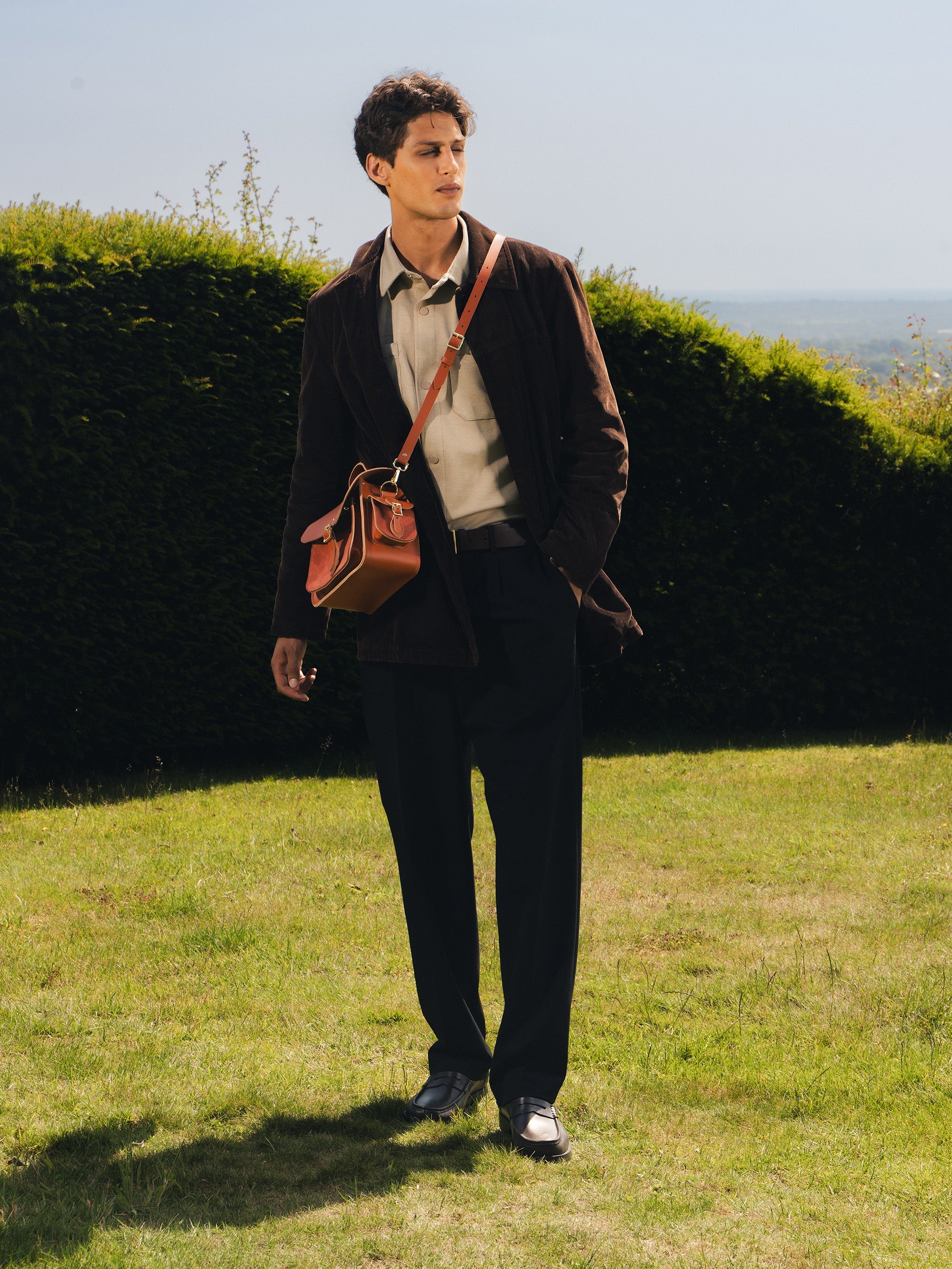 The Traveller - Cinnamon with Suede