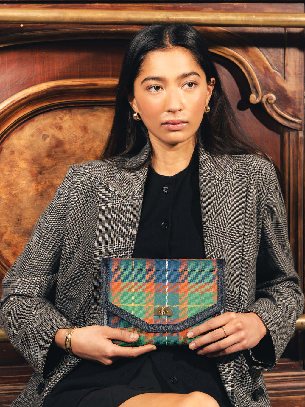 The Twist Lock Pouch - Amnesty International Tartan with Navy Celtic Grain